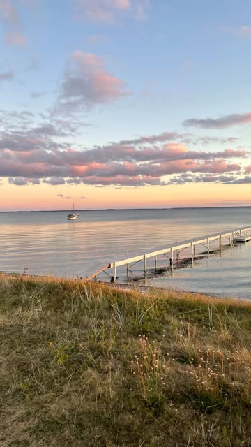 It takes a tiny village to get Tiny Seaside ready ✨
This weekend is all about the final preparations