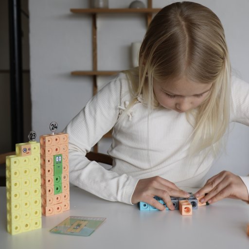 TEST af kreativt legetøj, spil og logik fra Legeakademiet