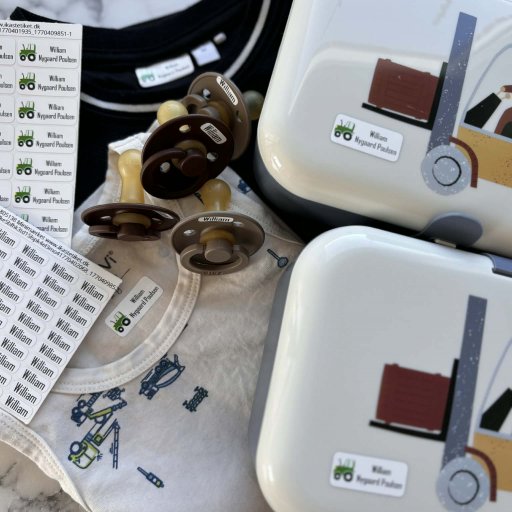 TEST af navnemærker, minimærker og navnebånd fra Ikast Etiket