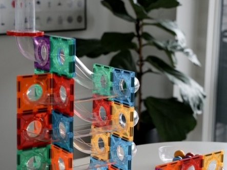 TEST af Magnetic Tiles fra Randomshop.dk