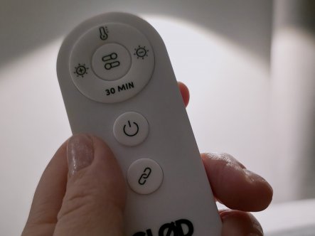 TEST af Glød Vena Light testet – trådløs væglampe med fleksibelt lys