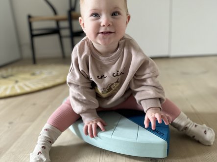 TEST af Blomsten, Det blå blad og Fuglen fra Units Danish Design