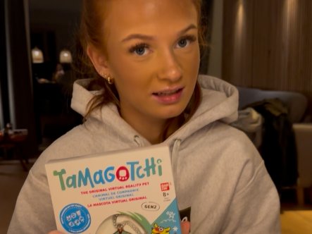 TEST af Tamagotchi original og Tamagotchi Paradise