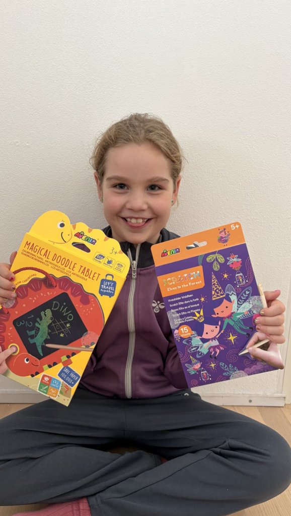 TEST af Avenir tegnetavle og scratchbog for Andemors Verden