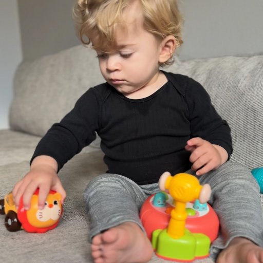 Farverig leg med bevægelse og koordination