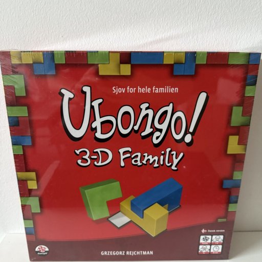 Høj koncentration og farverige udfordringer i Ubongo 3-D Family
