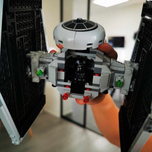 TIE-jager og X-wing med udskiftelige vinger giver ekstra legemuligheder
