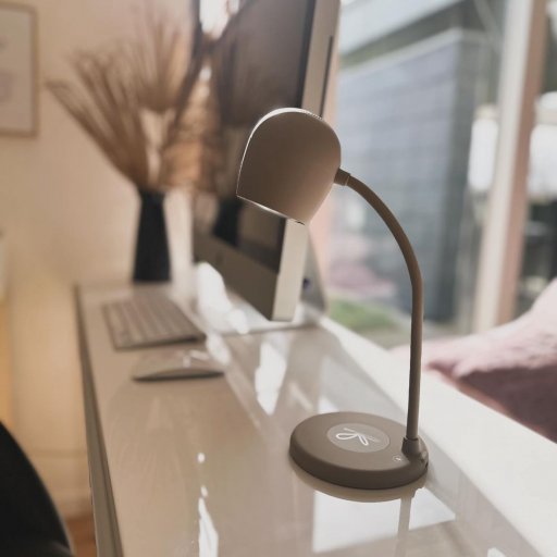 Kreafunk Ellie kombinerer design og funktion i én lampe