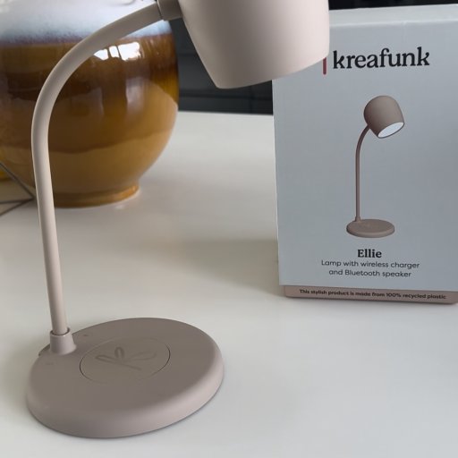 Kreafunk Ellie kombinerer design og funktion i én lampe