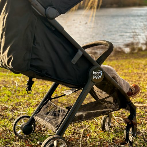 Baby Jogger City Tour 2 – den kompakte klapvogn til livet på farten