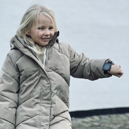 Barnets første smartwatch med fokus på tryghed, leg og bevægelse