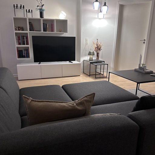Smukt lys skaber hygge i stuen