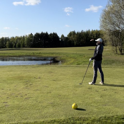 18 hullers golf i smukke og udfordrende omgivelser