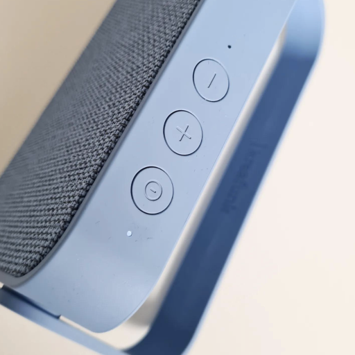 God lyd og lang batteritid til både inde og ude