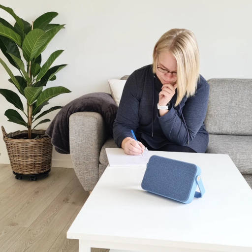 God lyd og lang batteritid til både inde og ude