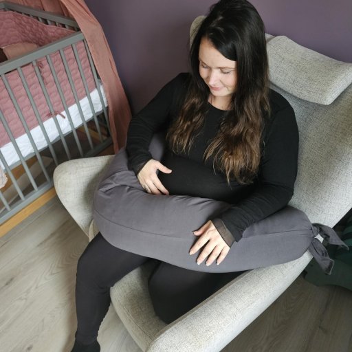 En fleksibel pude, der følger kroppen