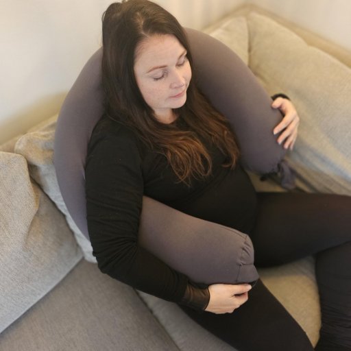 En fleksibel pude, der følger kroppen