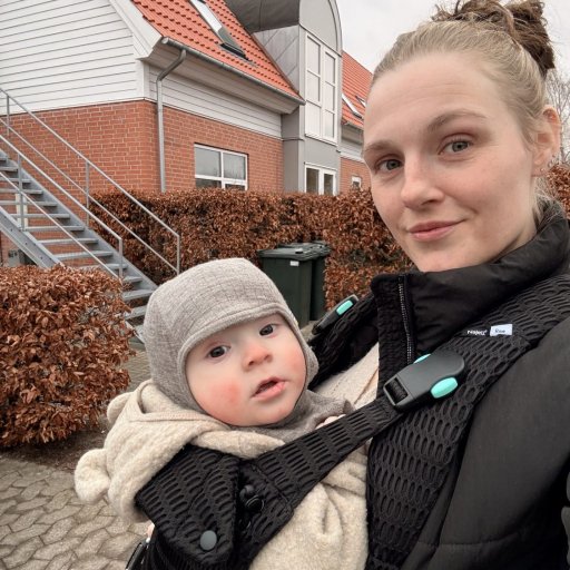 Lydie og Katrine tester