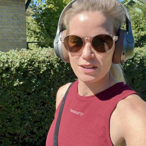 MOOVE 45 PRO Titanium – Premium lyd, maksimal komfort og støjfri lytteoplevelse