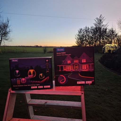 Skab magisk udendørs atmosfære med smart lys