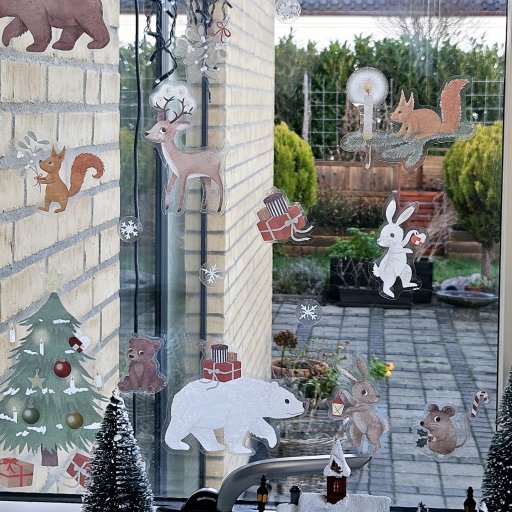 Rolleleg og kreativitet med smil og samarbejde