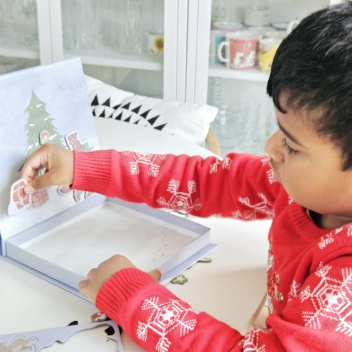 Rolleleg og kreativitet med smil og samarbejde