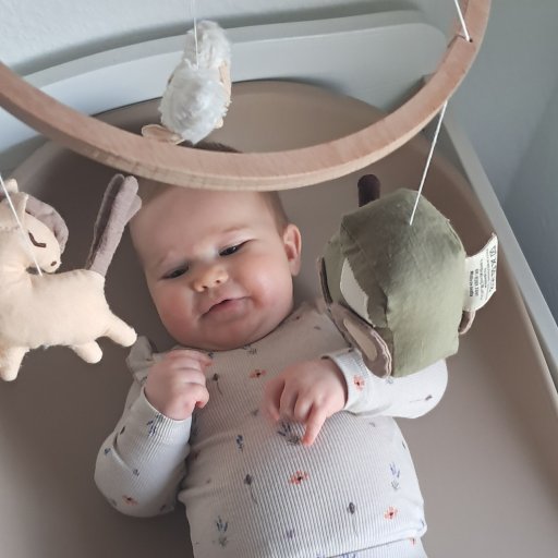 Første møde med skumpuslepuden – og det var kærlighed ved første pusleskift