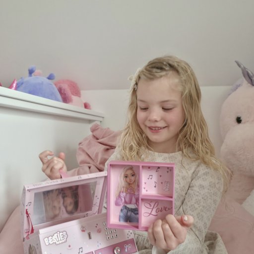 Magisk smykkeskrin der vækker fantasien