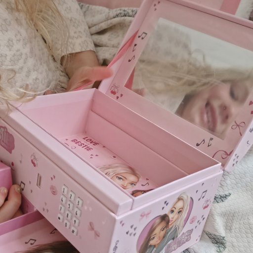 Magisk smykkeskrin der vækker fantasien