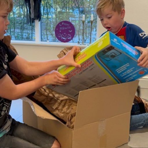 Konkurrence, grin og scoringer på stribe