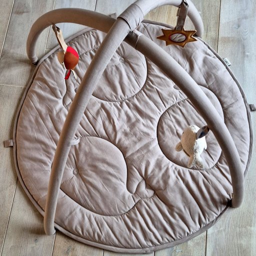 Tryg leg og bløde materialer i fokus