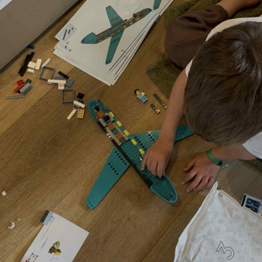 Klar til takeoff – redningsmissioner og familiehygge med LEGO City Ambulancefly