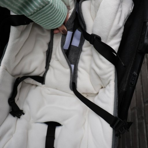 Oscars lille varme hule â plads til at vokse og sove