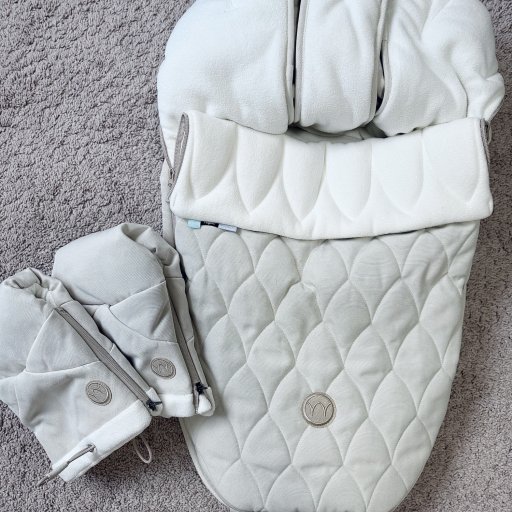 Universelt, vandafvisende og blĂždt â Najell-sĂŠttet i Oat Beige