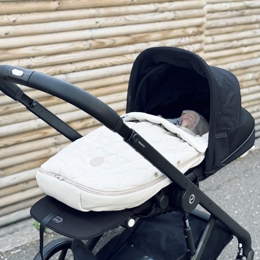 Universelt, vandafvisende og blĂždt â Najell-sĂŠttet i Oat Beige