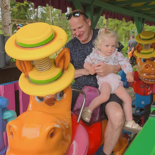 En park hvor både tumling og skolebarn får deres helt egen magiske dag.