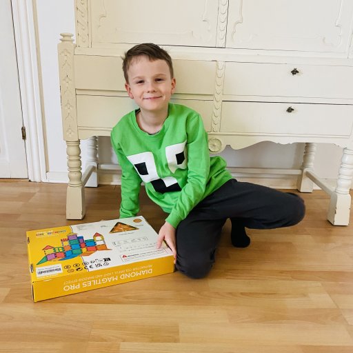 Farverig fantasileg, der kan gÄ i arv.