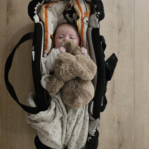 Tryghed fra dag ét – hjemme, på hospitalet og på tur