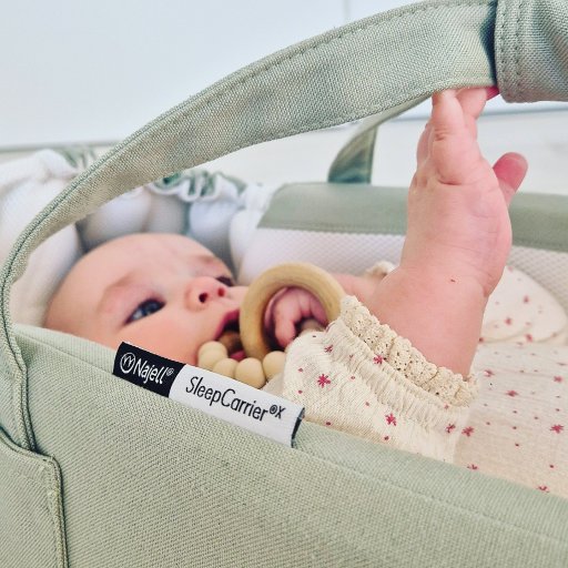 Én base, mange muligheder – soveplads, lift og legetæppe