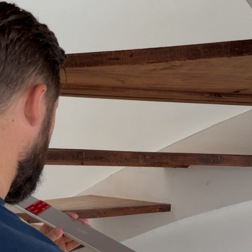 Trygt lys på trappen – helt uden ledninger