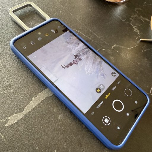 En smartphone der giver både frihed til barnet og tryghed til forældrene