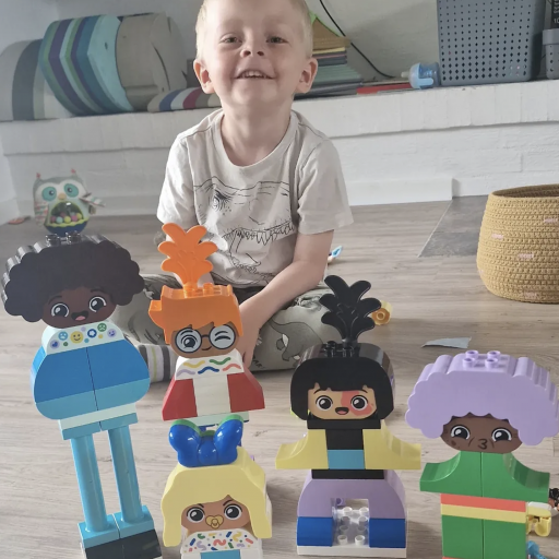 Leg med følelser – et kreativt LEGO DUPLO-sæt der åbner for både fantasi og gode samtaler