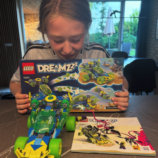 Fordybelse og kreativ byggeleg – LEGO der giver ro og koncentration