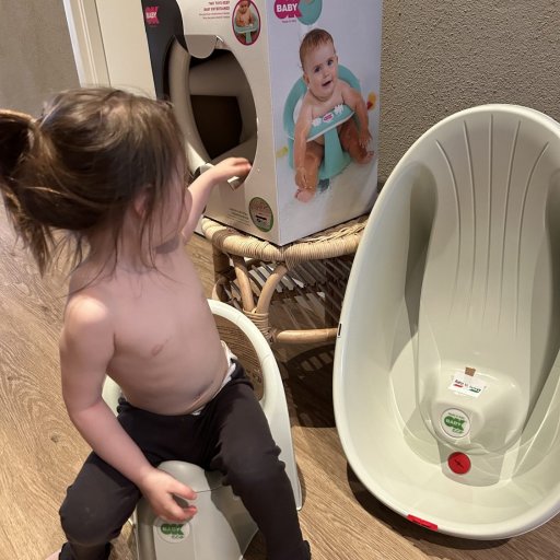 Trygge rutiner i hverdagen – badetid og potte-træning med OK Baby