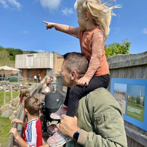 En hyggelig familiedag med shows, dyr og masser af grin