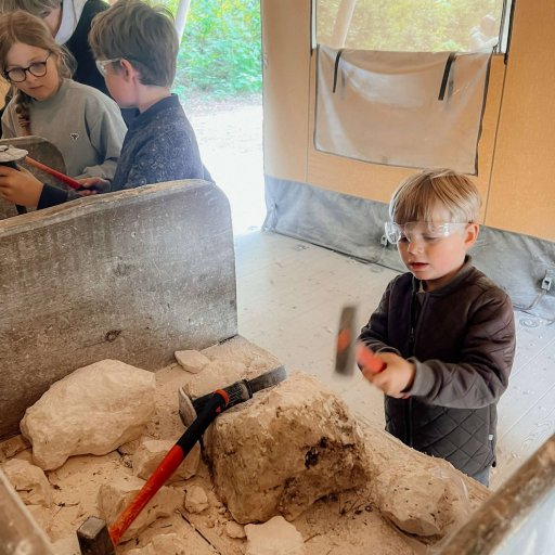 Safarioplevelser og masser af leg i Knuthenborg Safaripark