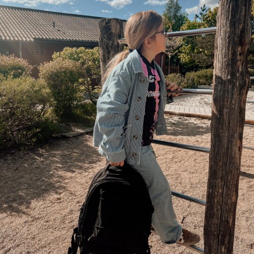 To JEVA-modeller til to skolebørn – Square og U-turn med fokus på både stil og funktion