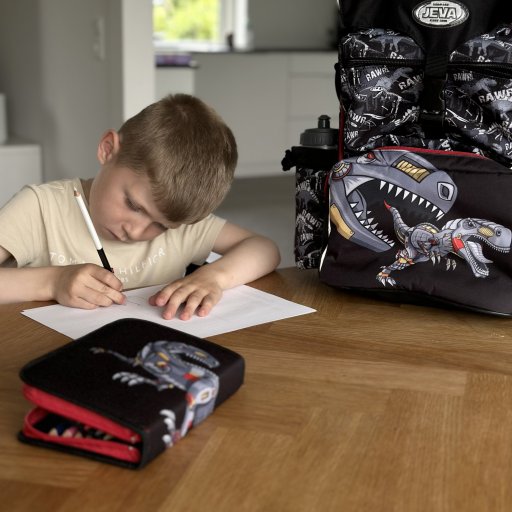 En sej skoletaske med fokus på både komfort og børneglæde