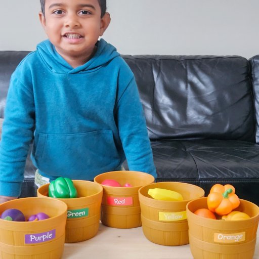 Farver, tal og rolleleg – læring gennem leg med Learning Resources