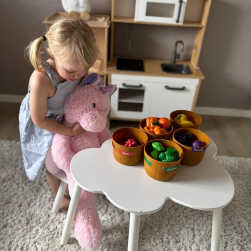 Leg butik og lær farver – sorteringssættet giver masser af rolleleg